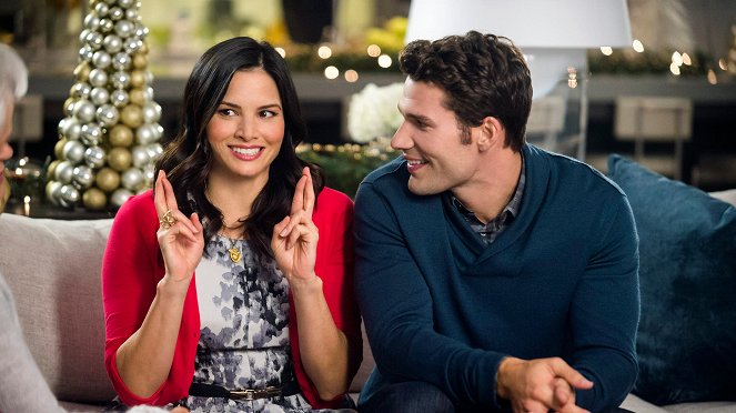 12 karácsonyi ajándék - Filmfotók - Katrina Law, Aaron O'Connell