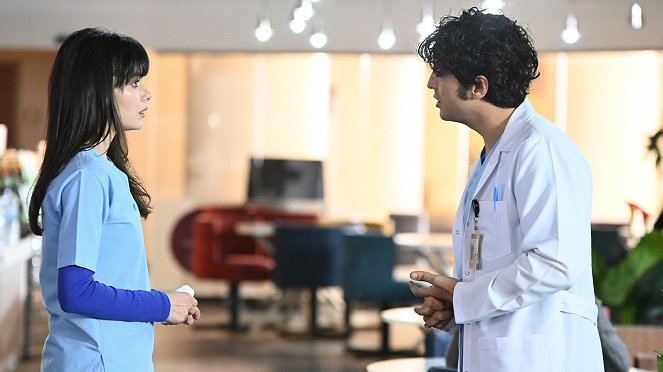 Mucize Doktor - Episode 12 - De la película - Sinem Ünsal, Taner Ölmez