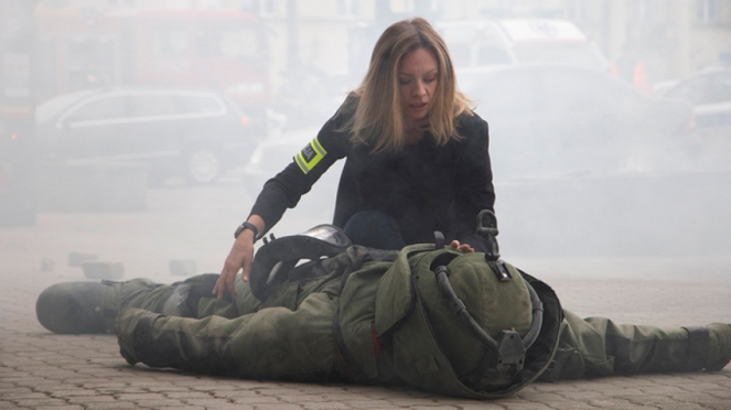 Żywioły Saszy - Ogień - Episode 3 - Van film - Magdalena Boczarska