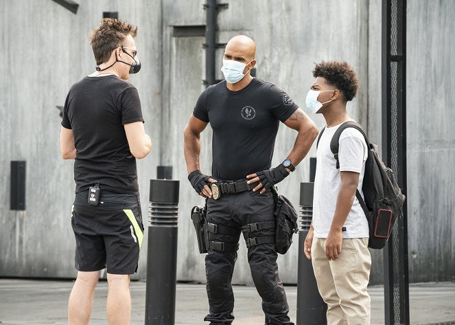S.W.A.T. - Season 4 - 3 Seventeen Year Olds - Tournage - Shemar Moore