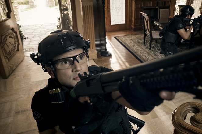 SWAT - Különleges egység - Ugyanaz az alku - Filmfotók - Alex Russell