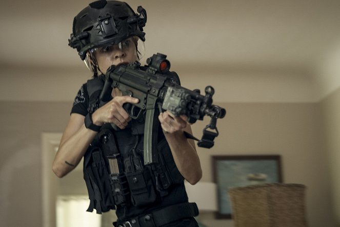 SWAT - Különleges egység - Season 4 - Vaj és cement - Filmfotók