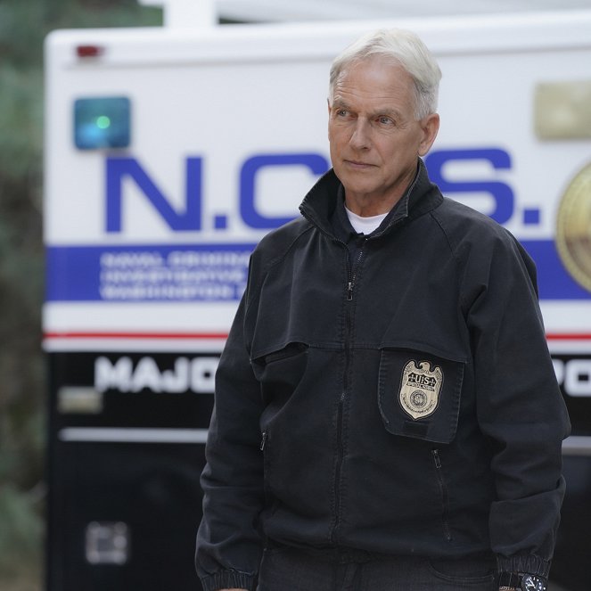 NCIS: Naval Criminal Investigative Service - Season 18 - Blood and Treasure - Photos - Mark Harmon