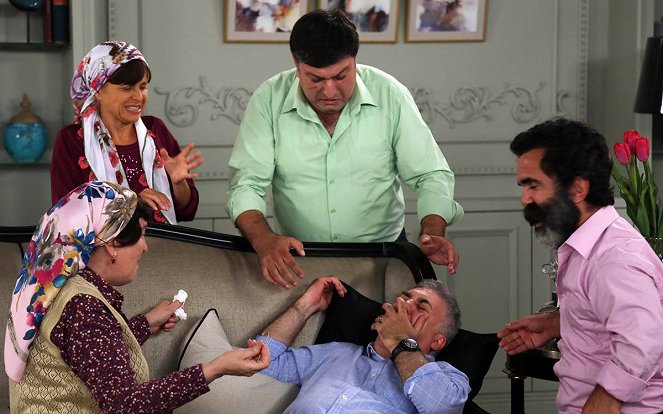 Episode 2 - Melek Şahin, Alparslan Özmol
