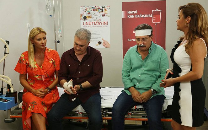 Çocuklar Duymasın - Episode 10 - Filmfotók - Pınar Altuğ, Tamer Karadağlı, Volkan Severcan