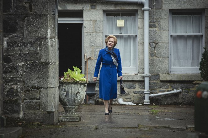 The Crown - Favourites - Photos