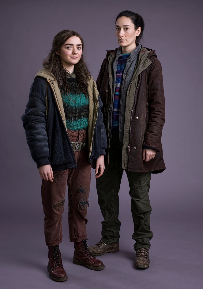Two Weeks to Live - Werbefoto - Maisie Williams, Sian Clifford