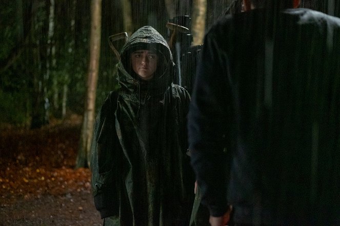 Two Weeks to Live - Episode 3 - Photos - Maisie Williams