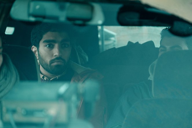 Two Weeks to Live - Täuschung - Filmfotos - Mawaan Rizwan