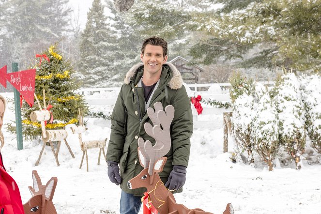 A Song for Christmas - Z filmu - Kevin McGarry