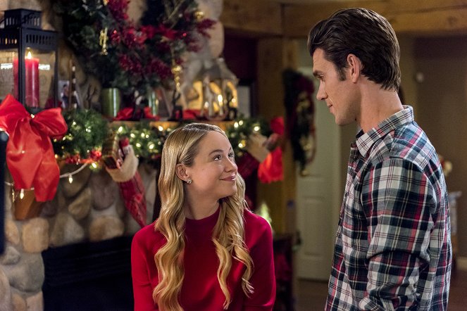 A Song for Christmas - Filmfotos - Becca Tobin, Kevin McGarry