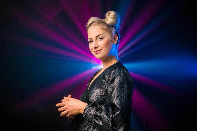 Vuosi vaihtuu 2020 - Werbefoto - Emma Karasjoki