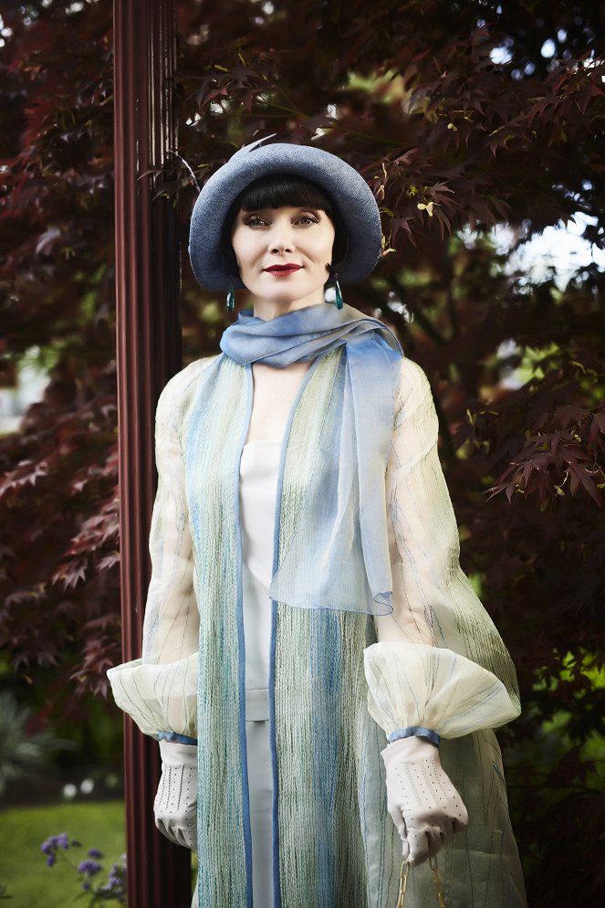 Miss Fisher rejtélyes esetei - Season 3 - Promóció fotók - Essie Davis