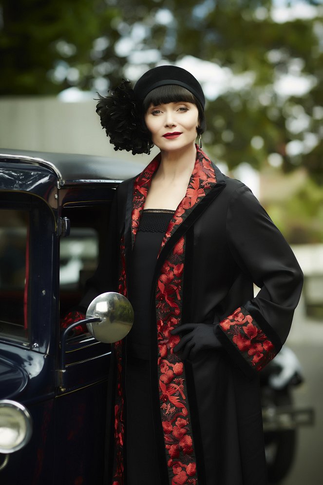 Miss Fisher rejtélyes esetei - Season 3 - Promóció fotók - Essie Davis