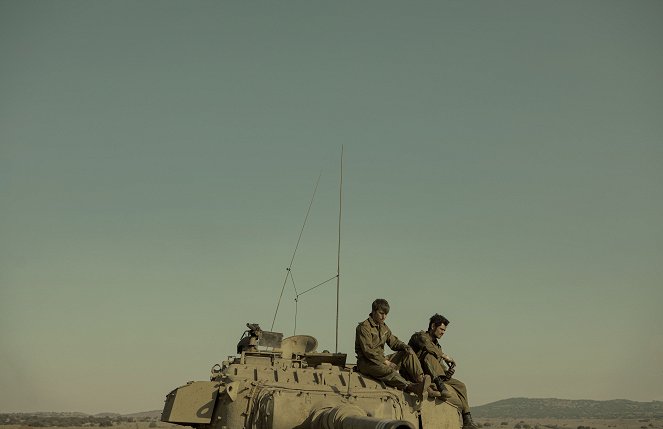 Sh'at Neila - Preparing for the Big Battle - Van film - Lee Biran, Ofer Hayoun