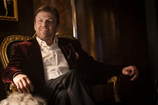 Snowpiercer - The Time of Two Engines - Photos - Sean Bean