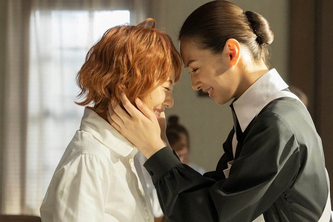 Jakusoku no Neverland - Van film - Minami Hamabe, Keiko Kitagawa