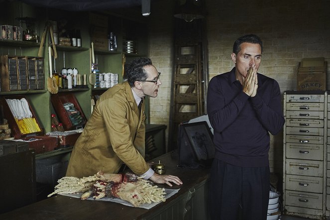 The Pale Horse - Episode 2 - Photos - Bertie Carvel, Rufus Sewell