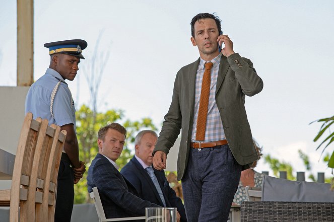 Death in Paradise - Switcharoo - Photos