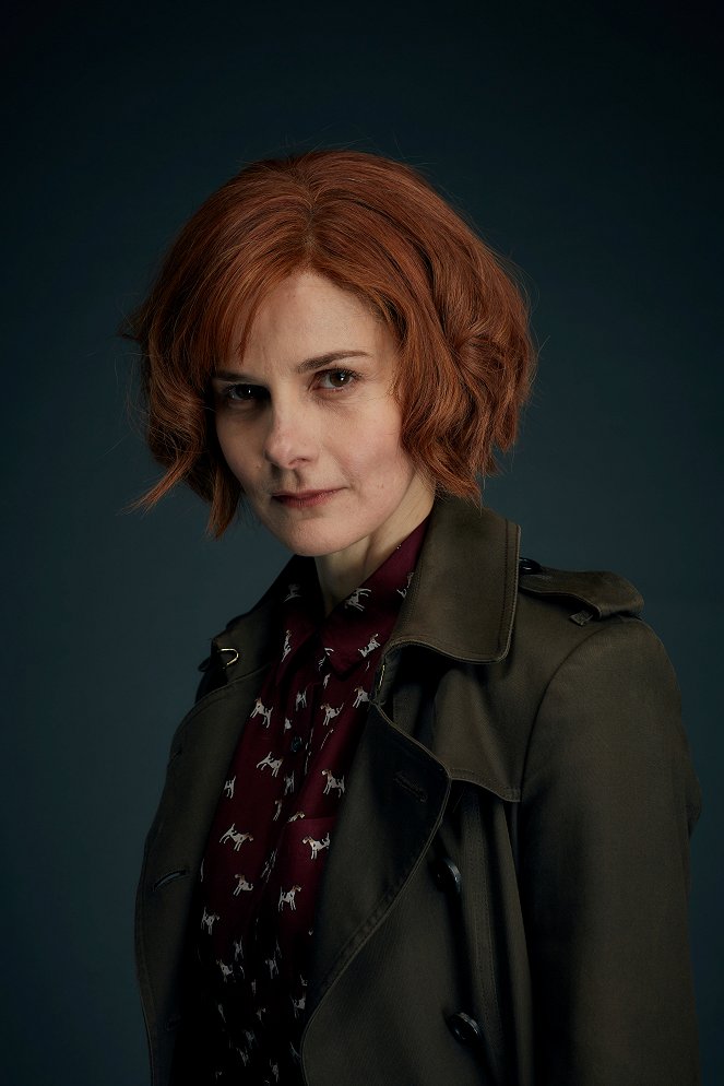 A Discovery of Witches - Season 1 - Promokuvat - Louise Brealey