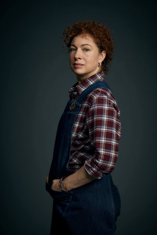 A Discovery of Witches - Season 1 - Promokuvat - Alex Kingston