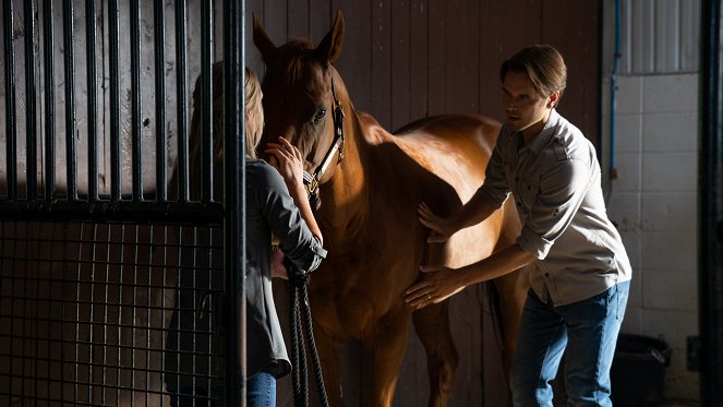 Ranč Heartland - Únavová zlomenina - Z filmu