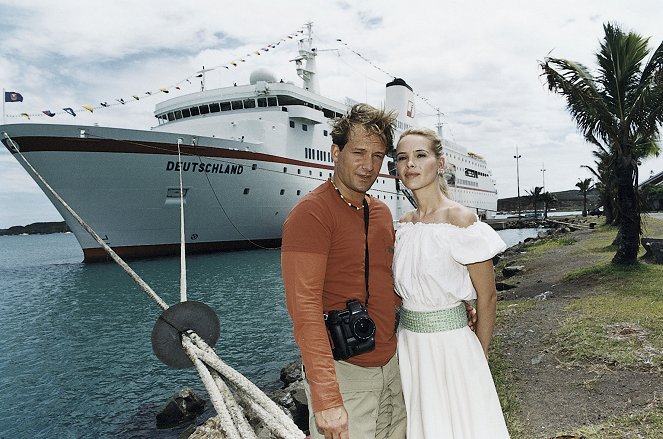 Das Traumschiff - Australien - Werbefoto - Björn Casapietra, Sylvia Leifheit