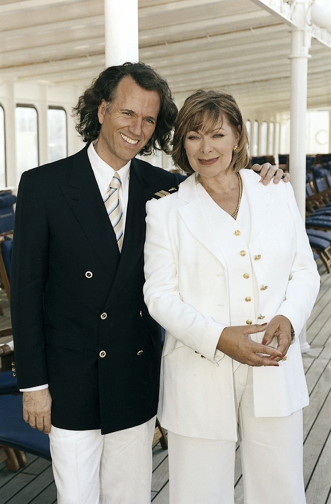 Das Traumschiff - Thailand - Werbefoto - André Rieu, Heide Keller