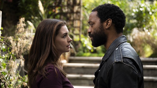 Locked Down - Photos - Anne Hathaway, Chiwetel Ejiofor