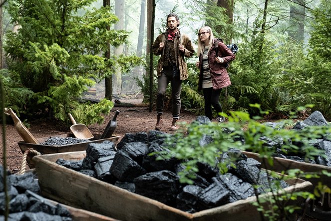 The Magicians - The Mountain of Ghosts - Van film - Hale Appleman, Olivia Dudley