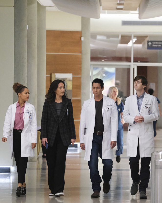 Dobrý doktor - Season 4 - Princip neurčitosti - Z filmu - Antonia Thomas, Christina Chang, Will Yun Lee, Freddie Highmore