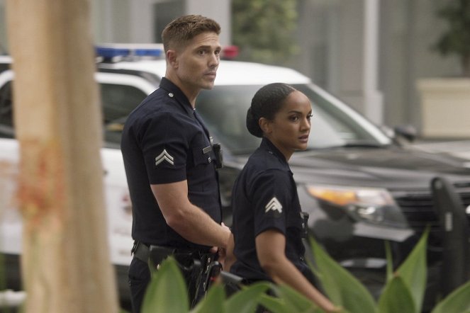 The Rookie - In Justice - Photos - Eric Winter, Mekia Cox