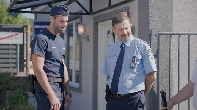 Keresztanyu - Autószerviz - De la película - Gábor Kékesi, Ferenc Lengyel