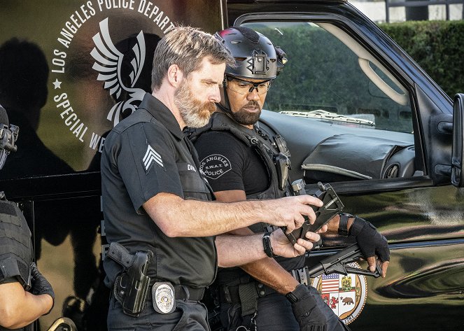 SWAT - Különleges egység - Season 4 - Szilánkok - Filmfotók - Shemar Moore