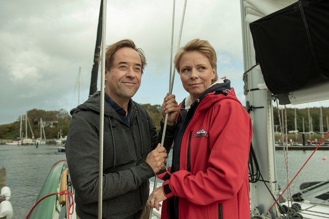 Tod von Freunden - Sabine und Jakob - Van film - Jan Josef Liefers, Lene Maria Christensen