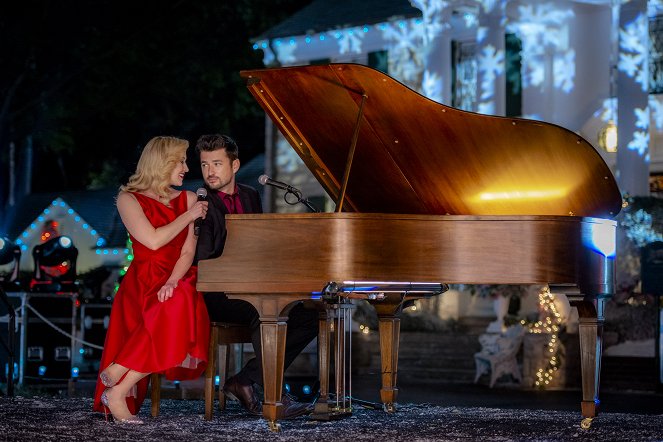 Christmas at Graceland - Do filme - Kellie Pickler, Wes Brown