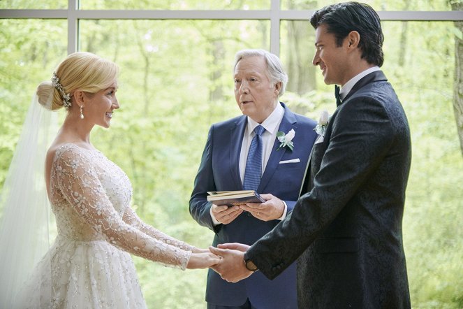 Wedding at Graceland - De la película - Kellie Pickler, Tommy Cresswell, Wes Brown