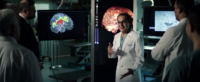 Chirurgický řez - Posvátný mozek - Z filmu