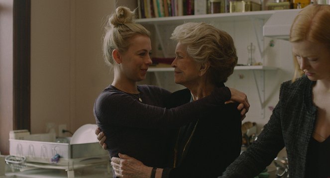 Pieces of a Woman - Filmfotók - Iliza Shlesinger, Ellen Burstyn