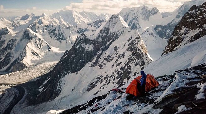K2: The Impossible Descent - Van film