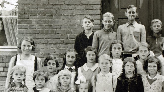Vernichtet - Eine Familiengeschichte aus dem Holocaust - Film