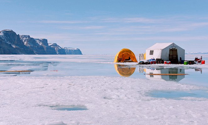 Faszination Arktis: Tauchgang unter dünnem Eis - Filmfotos