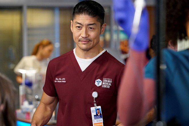 Chicago Med - Do You Know the Way Home? - Van film - Brian Tee