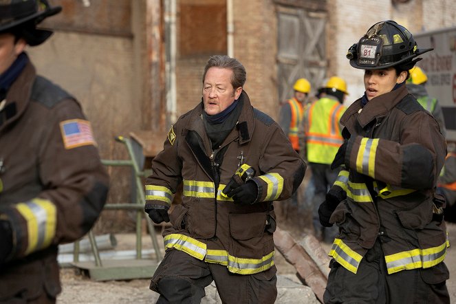 Chicago Fire - Season 9 - Zvláštní, co nám to připomíná - Z filmu - Christian Stolte, Miranda Rae Mayo