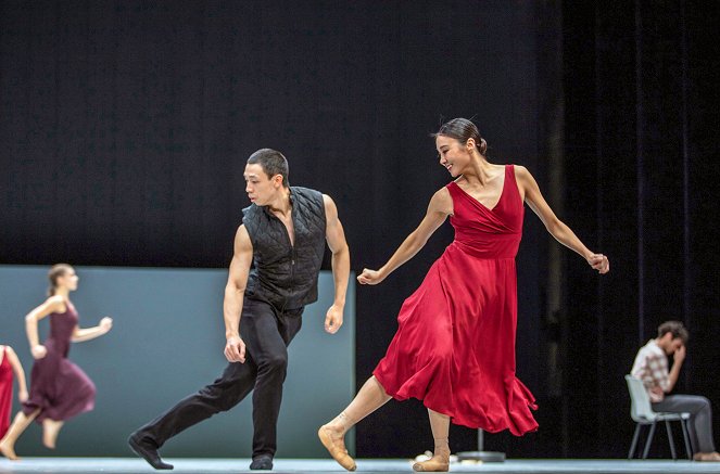 "Ghost Light" von John Neumeier - Aus dem Festspielhaus Baden-Baden - Photos