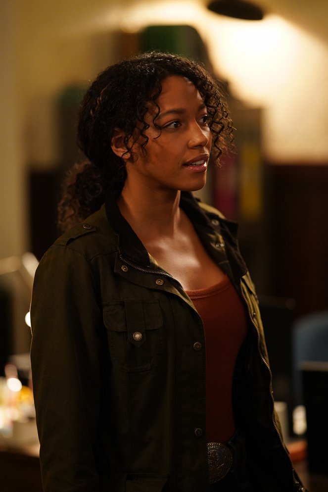 Big Sky - The Wolves Are Always out for Blood - Filmfotos - Kylie Bunbury