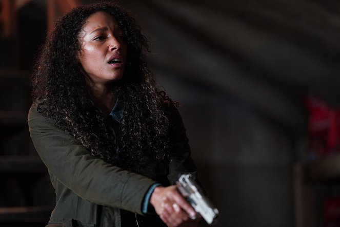The Big Sky - Season 1 - The Wolves Are Always out for Blood - Photos - Kylie Bunbury