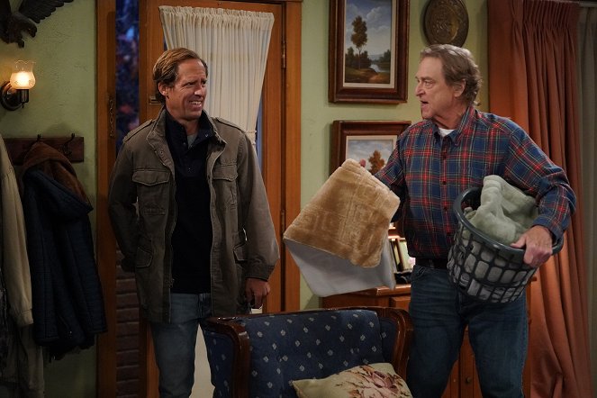 The Conners - Promotions, Podcasts and Magic Tea - Photos - Nat Faxon, John Goodman