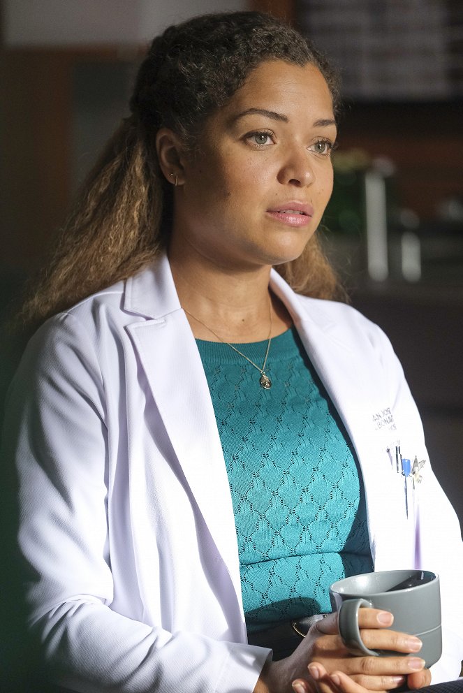 The Good Doctor - Rodzicielstwo - Z filmu - Antonia Thomas