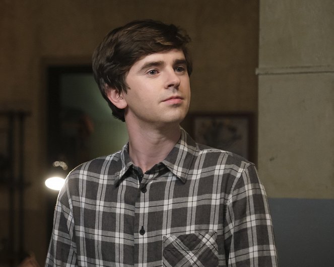 The Good Doctor - Parenting - Photos - Freddie Highmore
